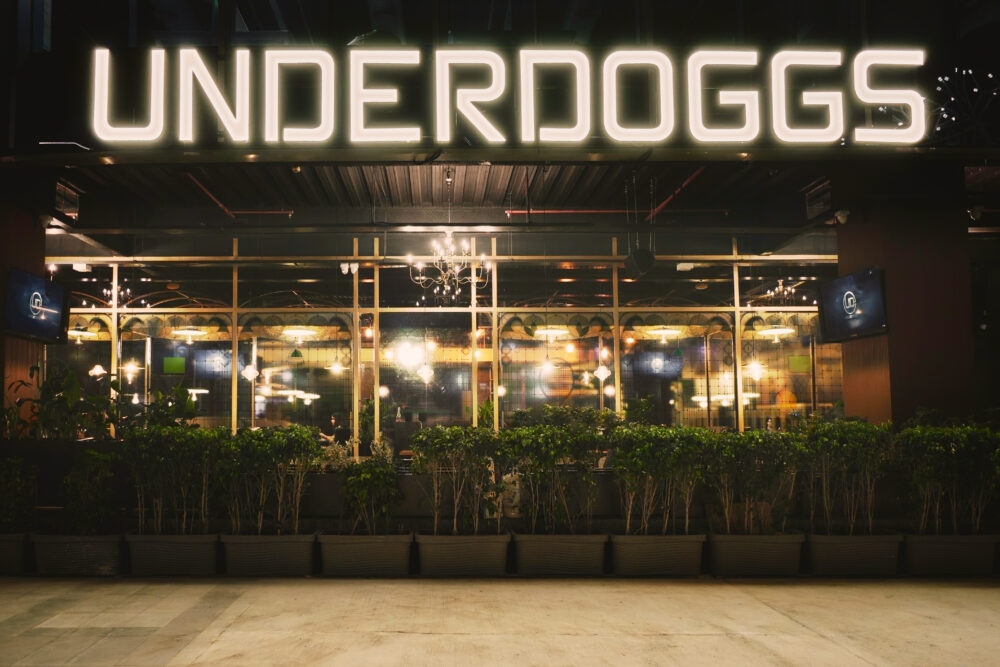 Underdoggs Interior 02