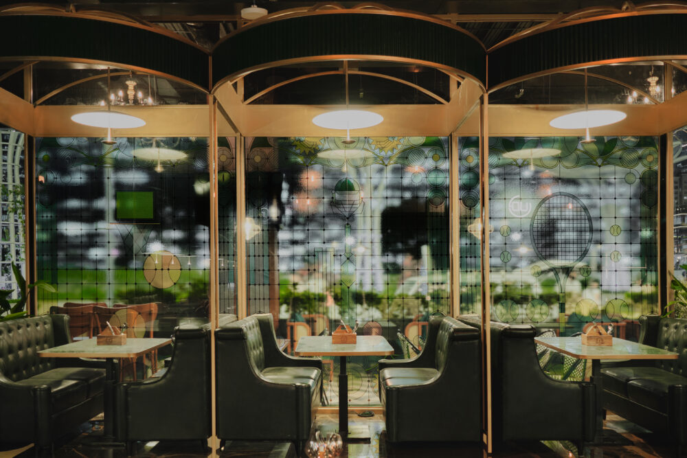 Underdoggs Interior 13bis